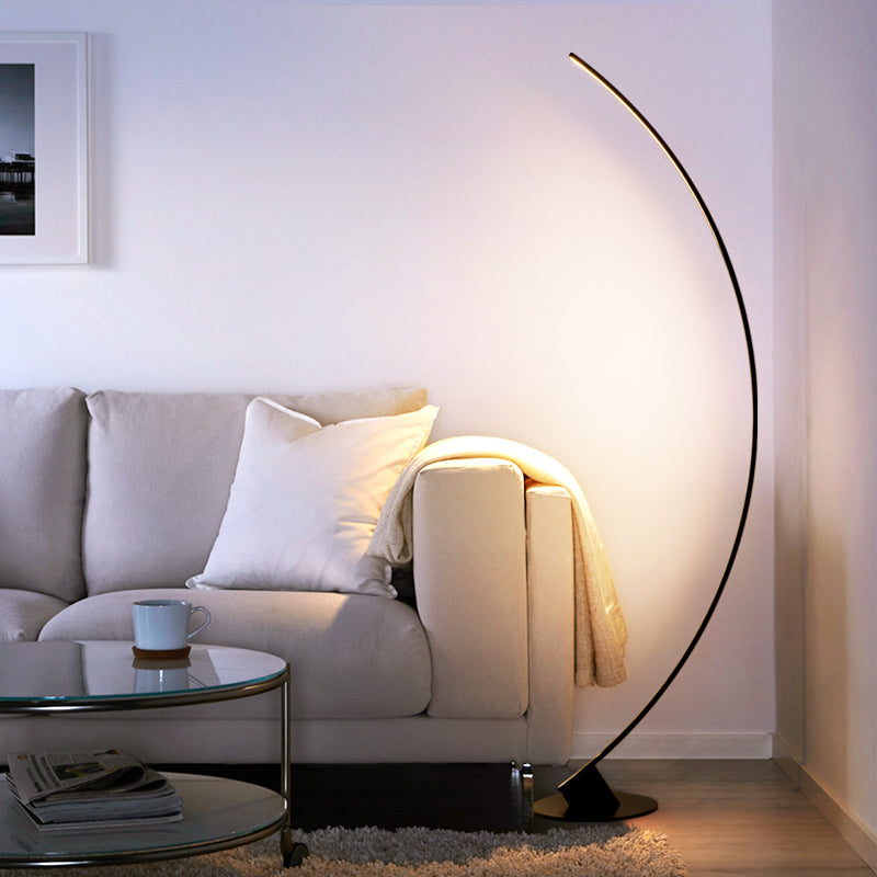 Crescent floor store lamp